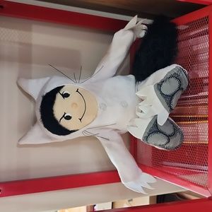 Vintage Warner Bros. Where the Wild Things Are plush.‎